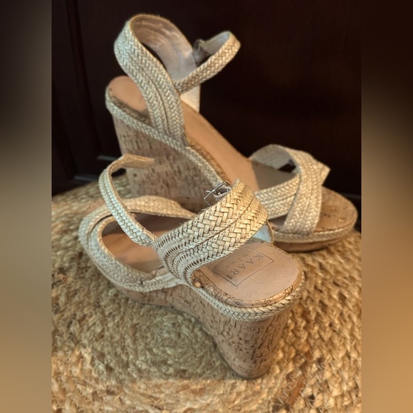 Kaari Blue Melina - Picture 4 of 6